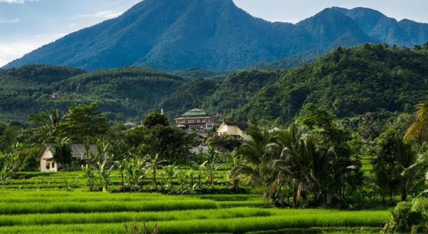 Amaris Hotel Pakuan Bogor Kültér fotó