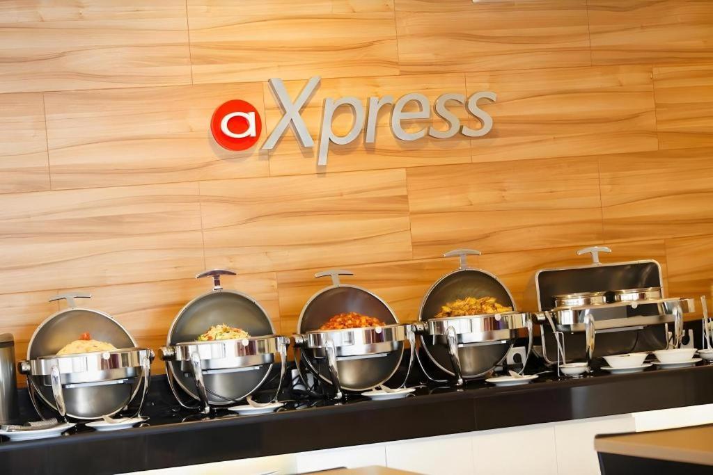 Amaris Hotel Pakuan Bogor Kültér fotó