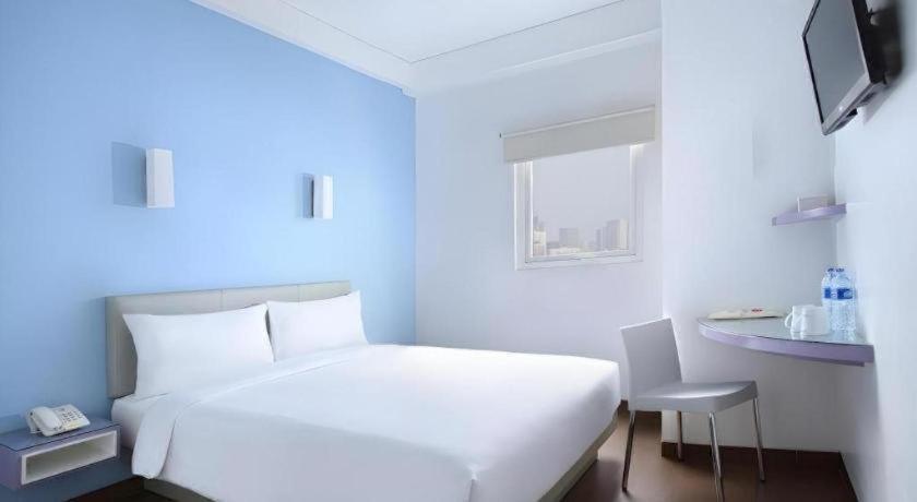 Amaris Hotel Pakuan Bogor Kültér fotó